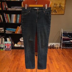 Women's Dark Blue Skinny Jeans - Comfortable Stretch